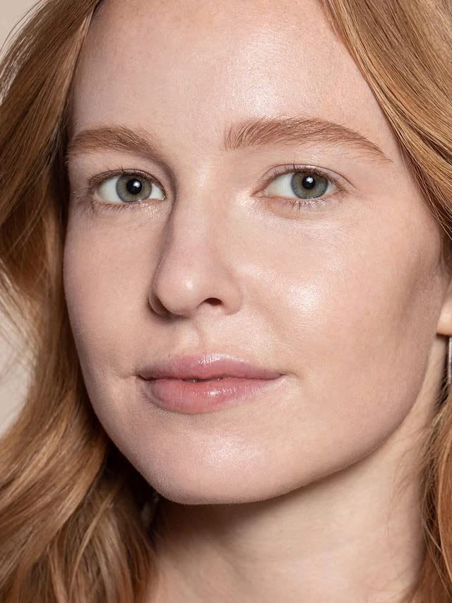 ILIA - True Skin Serum Concealer | Non-Comedogenic, Cruelty-Free, Vegan, Safe For Sensitive Skin, Reduces Appearance of Dark Circles + Blemishes (Mallow SC.25, 0.16 oz | 5 ml)