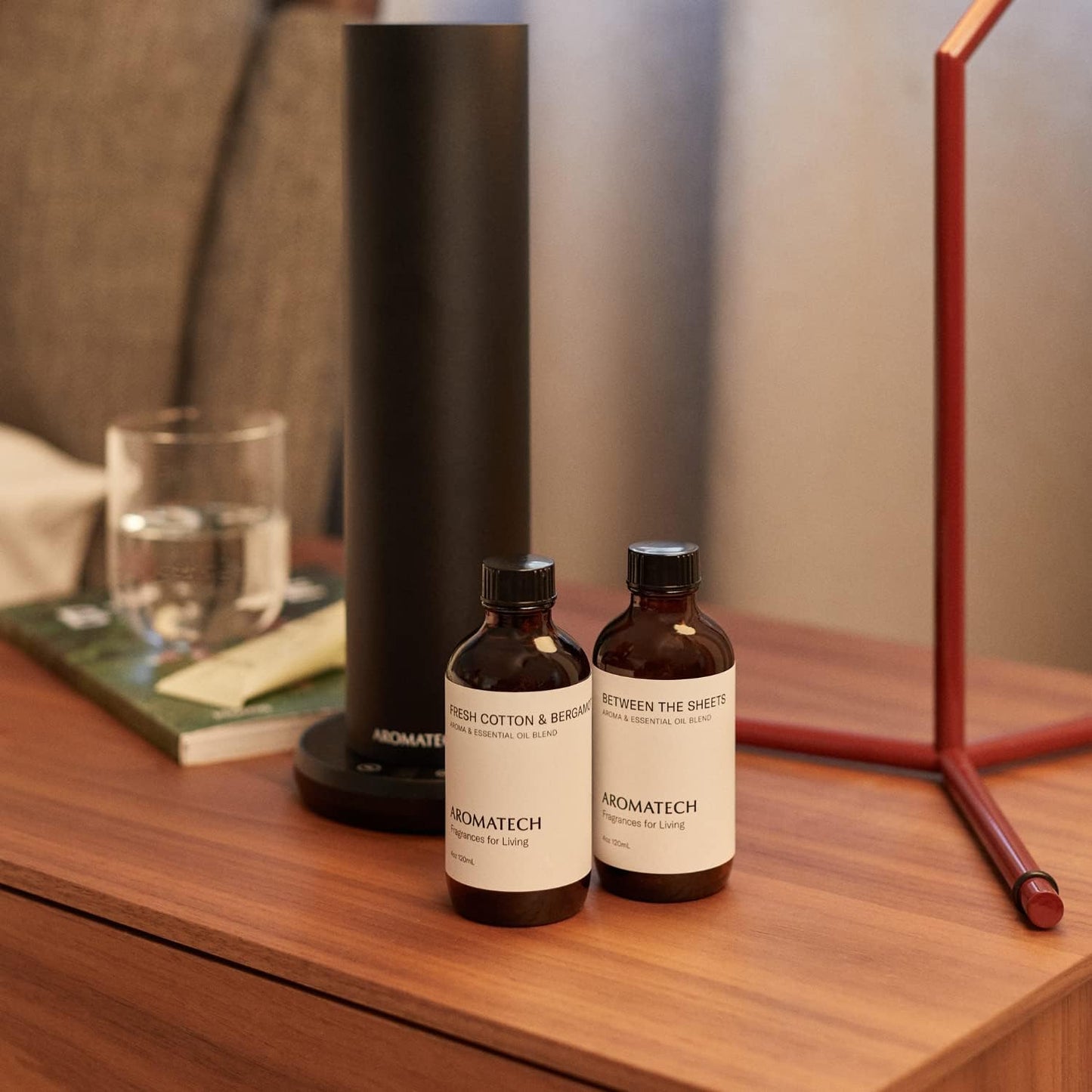 AromaTech Between The Sheets Premium Aroma Oil – Indulgent & Cozy Home Fragrance with Notes of Washed Linen, Hibiscus & Bergamot for Scent Diffusers, Cold-Air and UltraSonic Scent Machines – 500 mL