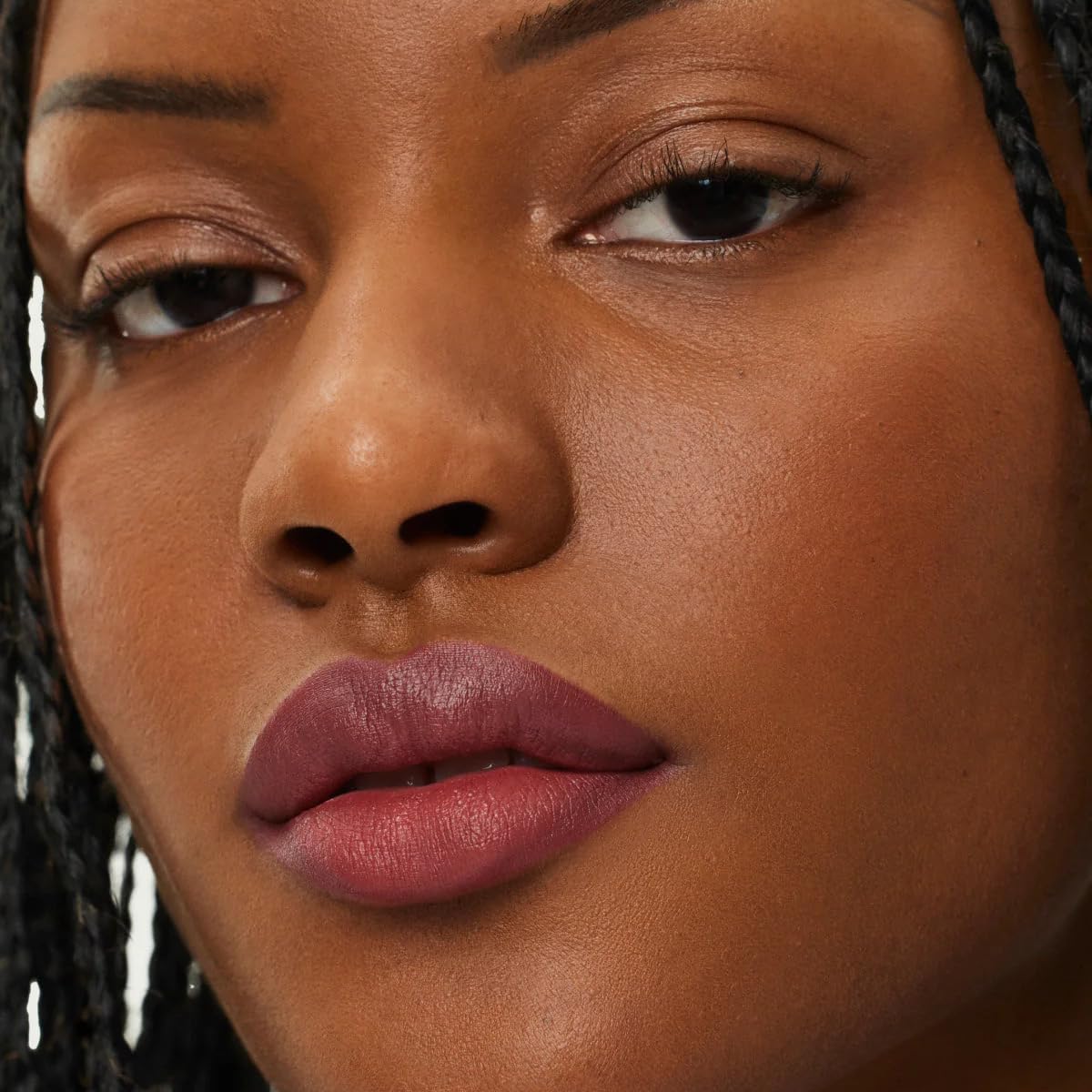 ILIA - Lip Sketch Hydrating Crayon | Hydrate, Plump, Smooth, Strengthen | Long Lasting up to 12-Hours, Bleed-Resistant, Soft-Matte | Barrier-Building, Non-Toxic, Cruelty-Free (Gala)