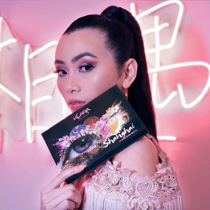 24 Eyeshadow Palette - Festive Vibrant Shimmer Matte Warm Neutral Sparkling Eye shadow Palette (Shanghai)