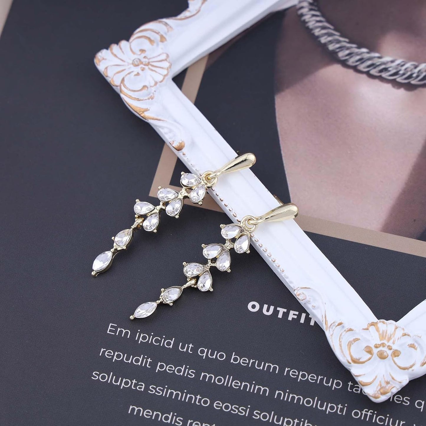 Vintage Crystal Drop Earrings Crystal Wedding Rhinestone Earrings Long Rhinestone Dangle Earrings Gold Cz Chain Tassel Earrings Jewelry for Women