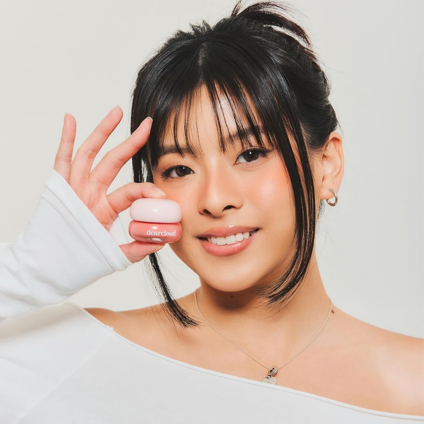 dearcloud Dewy Lip Jam – Hydrating Lip Balm & Gloss with Vitamin E, Korean Skincare (Guava)