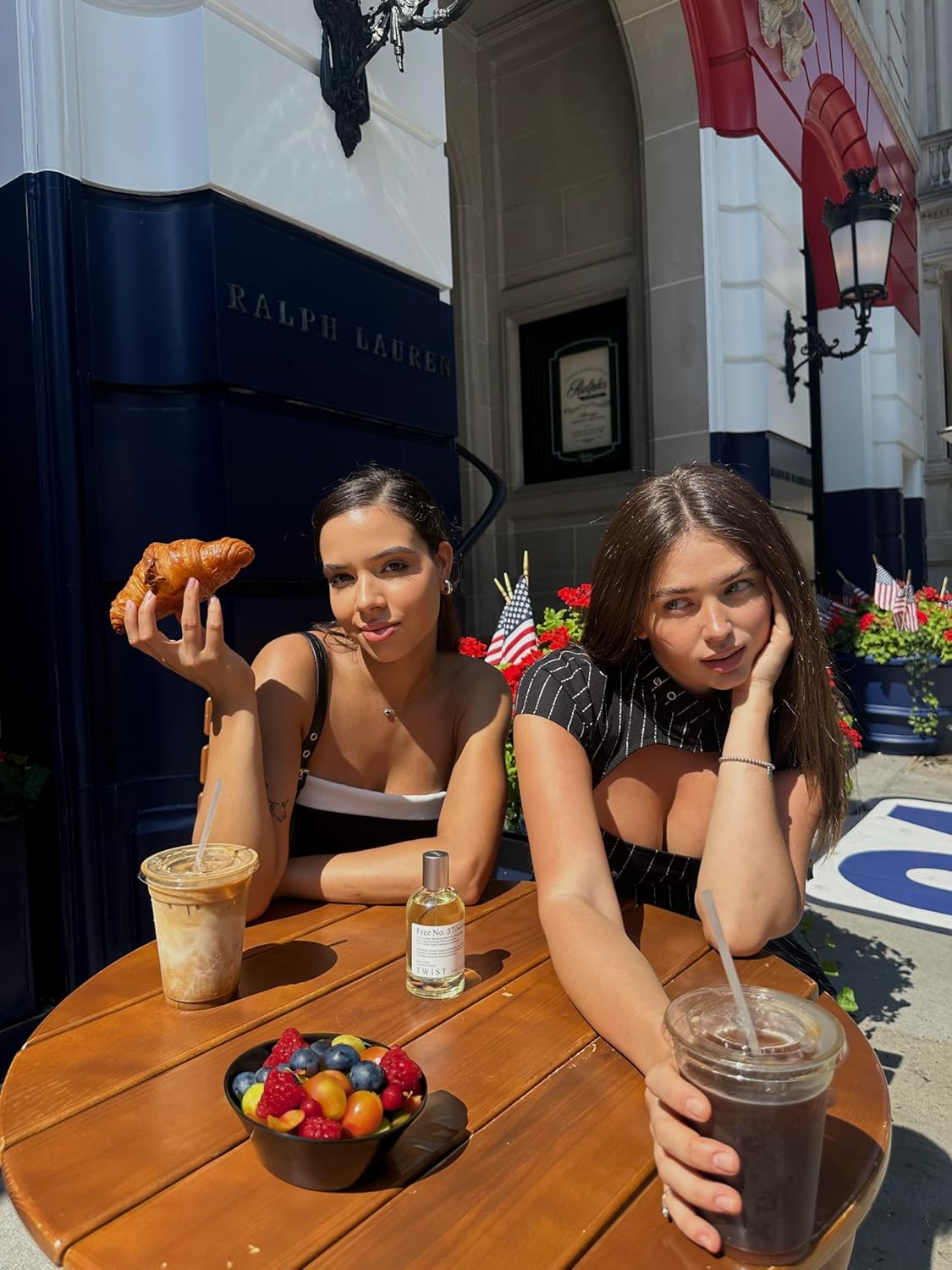 Twist Goss. Girl No. 135 - Inspired by J. P. Gaultier Scandal for Her, Long-Lasting Perfume for Women, Vegan, Clean Ingredients, Honey & Tuberose Fragrance – Spray 100 ml | 3.4 fl. oz.