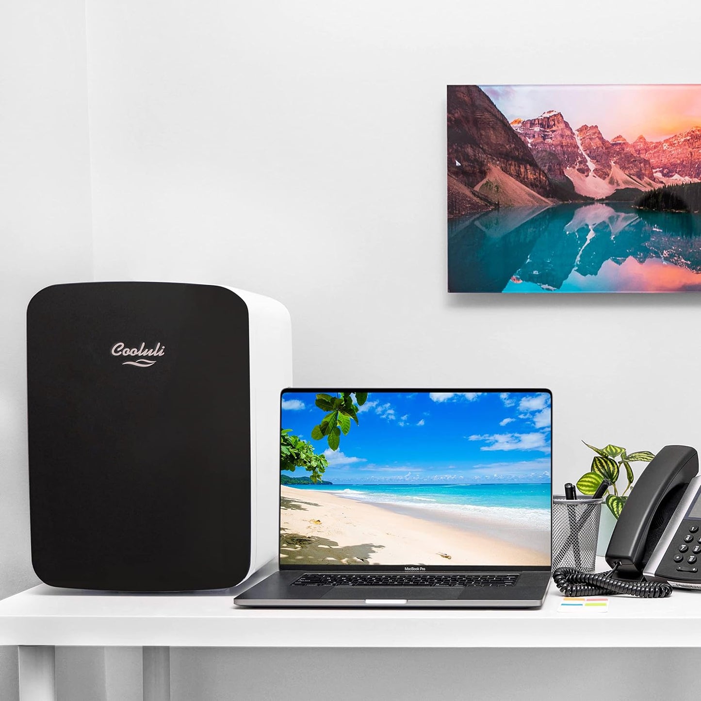 Cooluli 15L Mini Fridge for Bedroom - Car, Office Desk & College Dorm Room - 12v Portable Cooler & Warmer for Food, Drinks, Skincare, Beauty & Makeup - AC/DC Small Refrigerator with Glass Front, Black