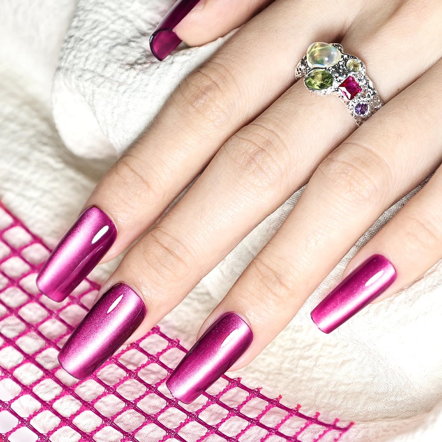 JODSONE 16.5ml Cat Eye Gel Nail Polish Glitter Claret Magnetic Reflective Translucent Need U V Curing at Home DIY Design